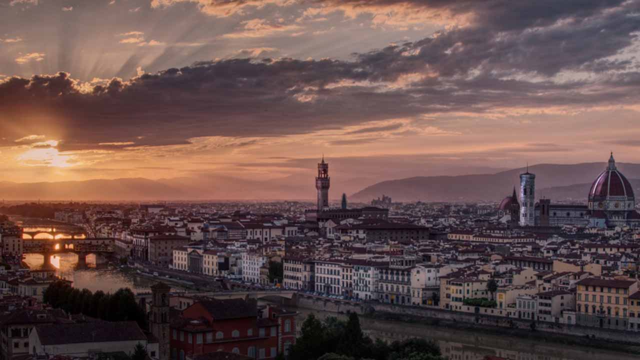 Florence Italy Travel Guide motorhome and Van
