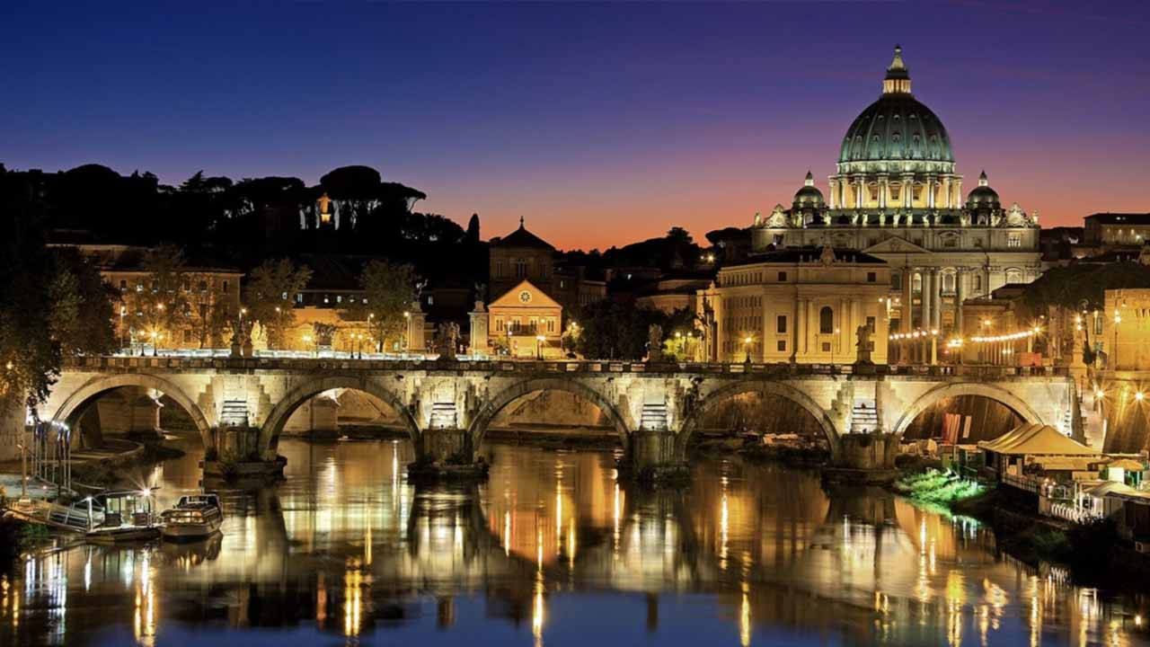 Rome Italy Travel Guide motorhome and Van