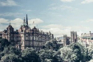 Discovering Edinburgh by road trip and van: Complete Guide