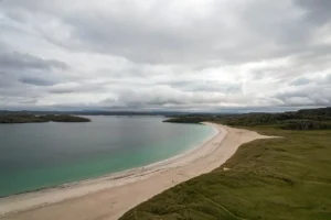 Discovering the Isle of Harris on a road trip and in a van: Complete Guide (Outer Hebrides)