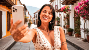Which Unlimited SIM Card for Colombia? (Holafly Discount Code)
