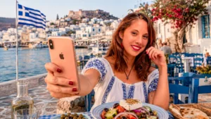 Staying Connected in Greece: Island-Hopping, Ferries and the Real Coverage