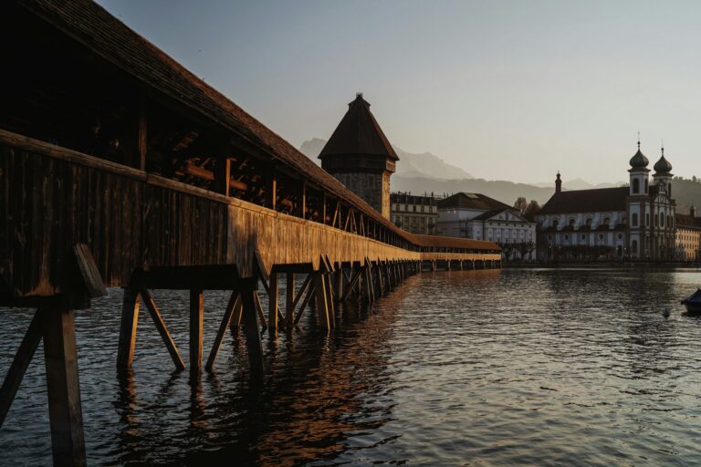 Lucerne and Lake Lucerne: our walk above Urmiberg