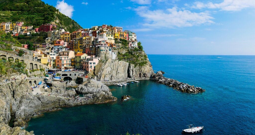 The colourful houses of Manarola in the Cinque Terre on the Italian Riviera