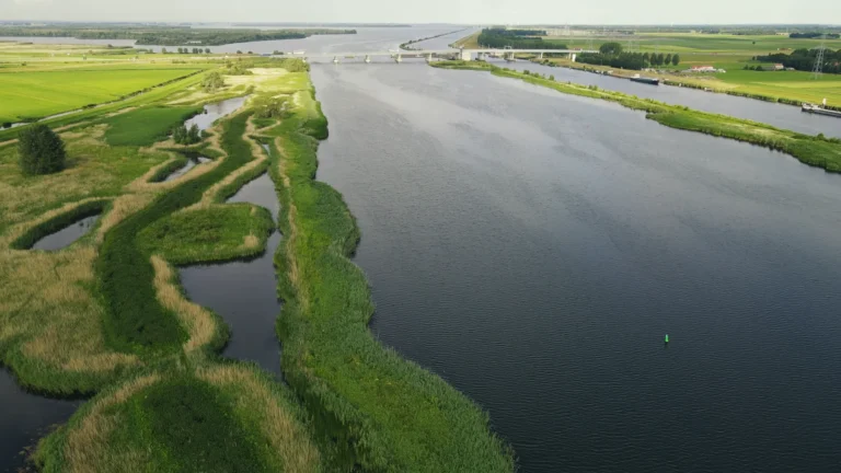 Emmeloord and Ramspol by motorhome: a stop in the Dutch polders