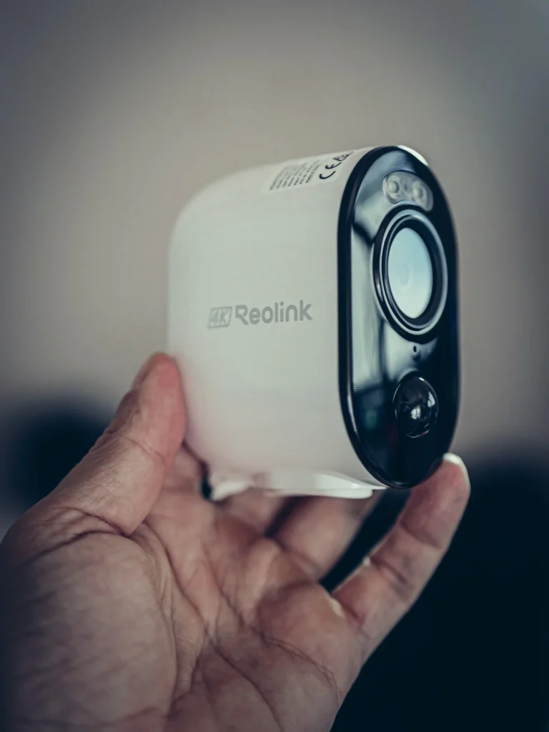Side of the Reolink Argus 3 Ultra camera marked 4K
